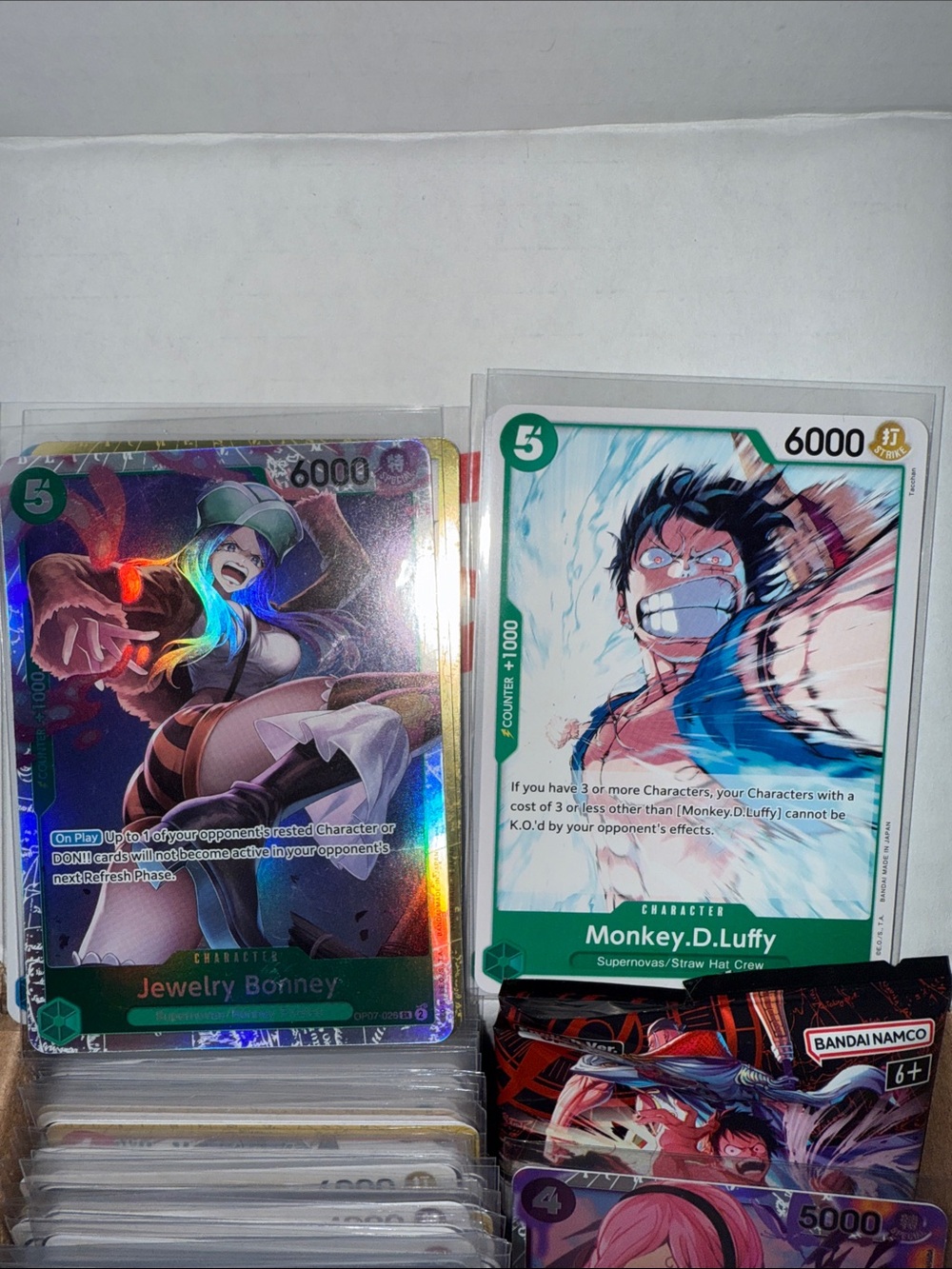 One Piece Trading Card - Green Monkey.D.Luffy & small box of cards - Picture 3 of 4